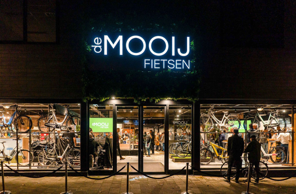 Opening winkel Kees de Mooij